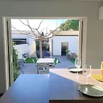 Riboleys - Maison De 100m2 Avec Jardin *