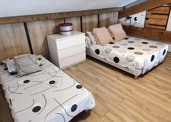 Riboleys - Maison De 100m2 Avec Jardin *